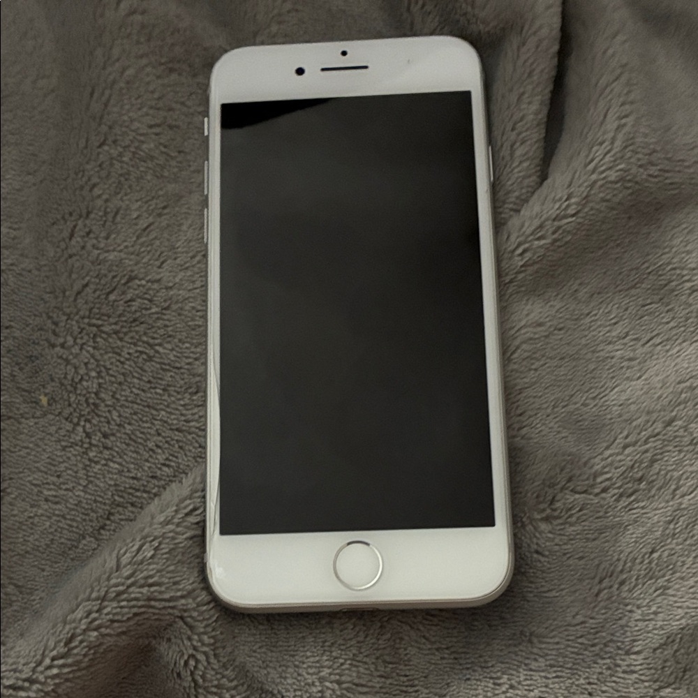 Apple iPhone in White Finish